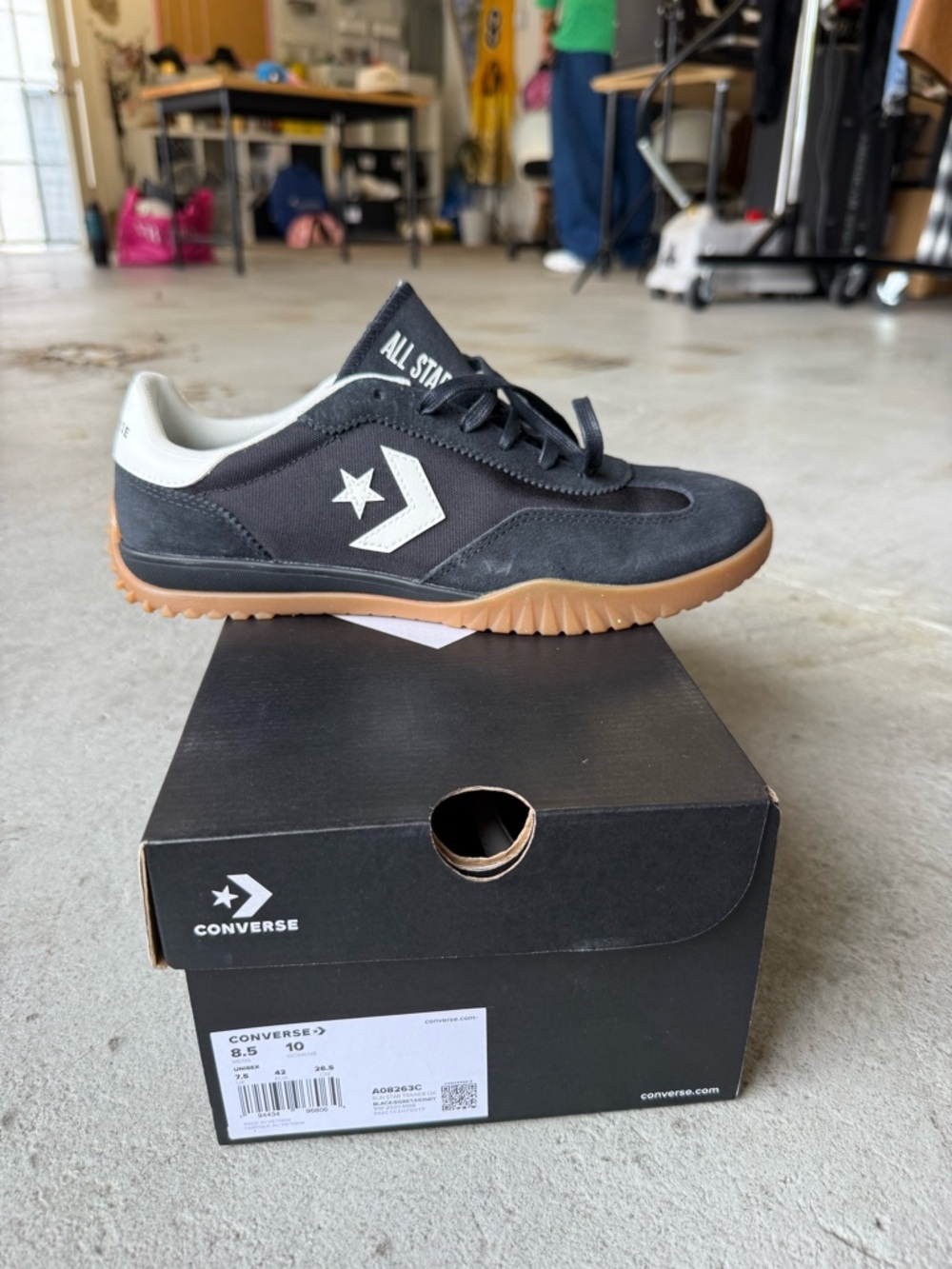 Converse Men’s Black and White Low-Top Sneakers with Gum Sole